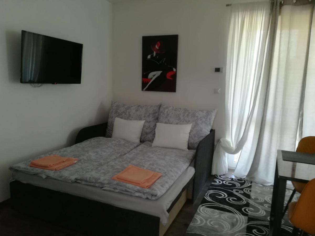 Ferienwohnung Edina Vendeghaz-Gyenesdiás Exterior foto