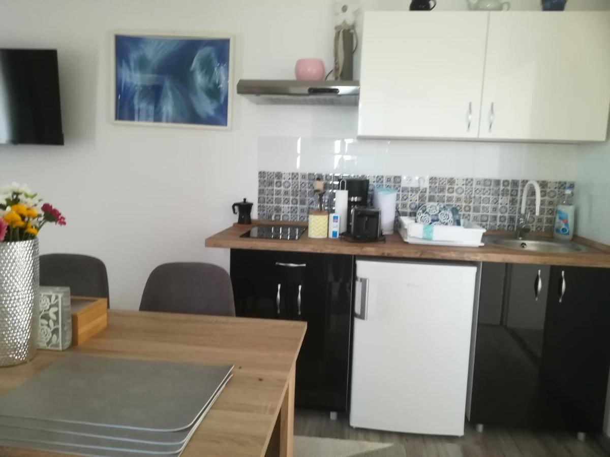 Ferienwohnung Edina Vendeghaz-Gyenesdiás Exterior foto