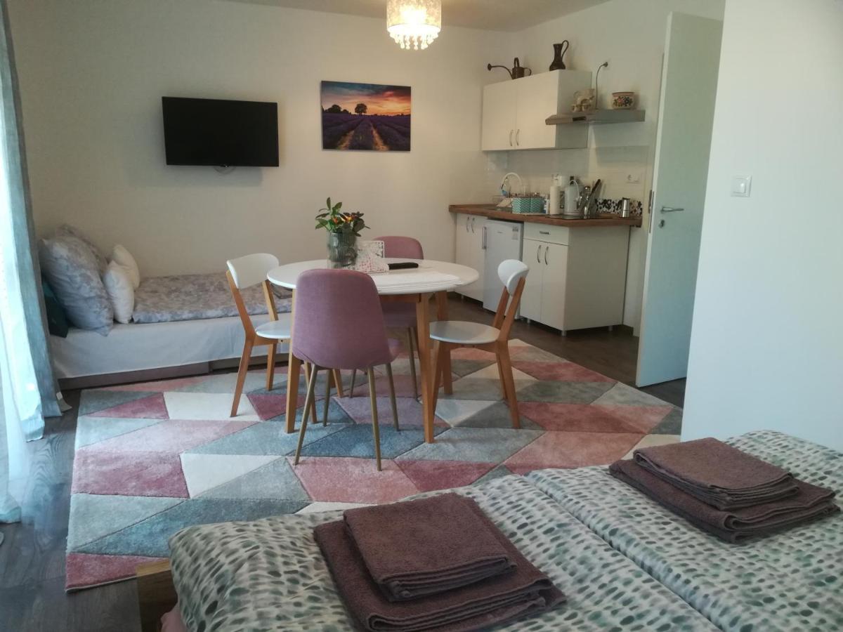 Ferienwohnung Edina Vendeghaz-Gyenesdiás Exterior foto